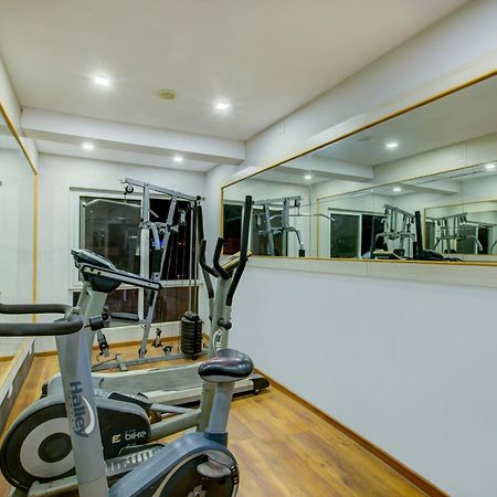 Super Townhouse Oak Jvh Hotel バンガロール エクステリア 写真