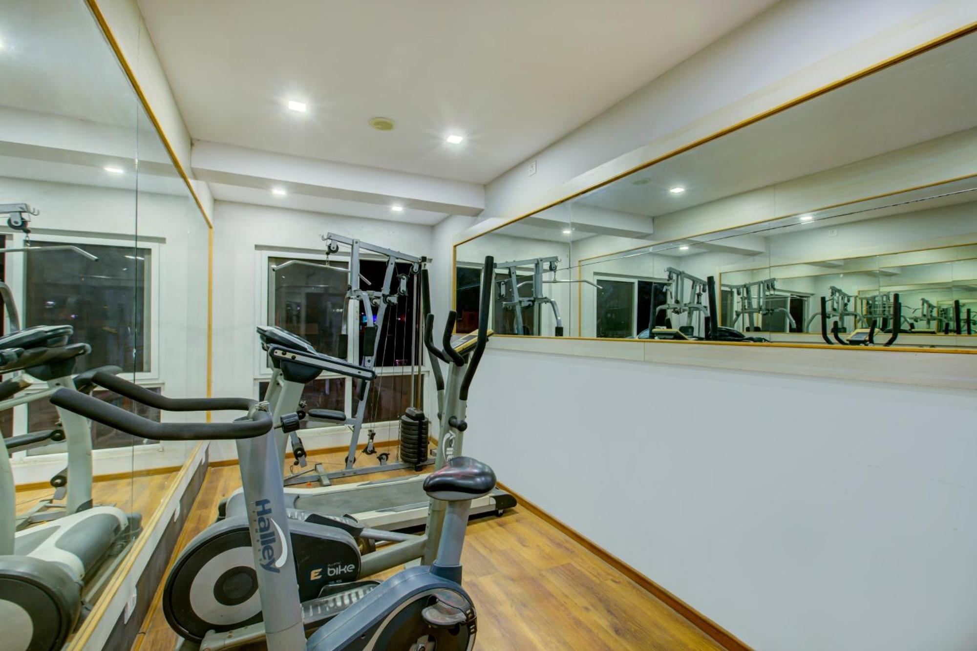 Super Townhouse Oak Jvh Hotel バンガロール エクステリア 写真