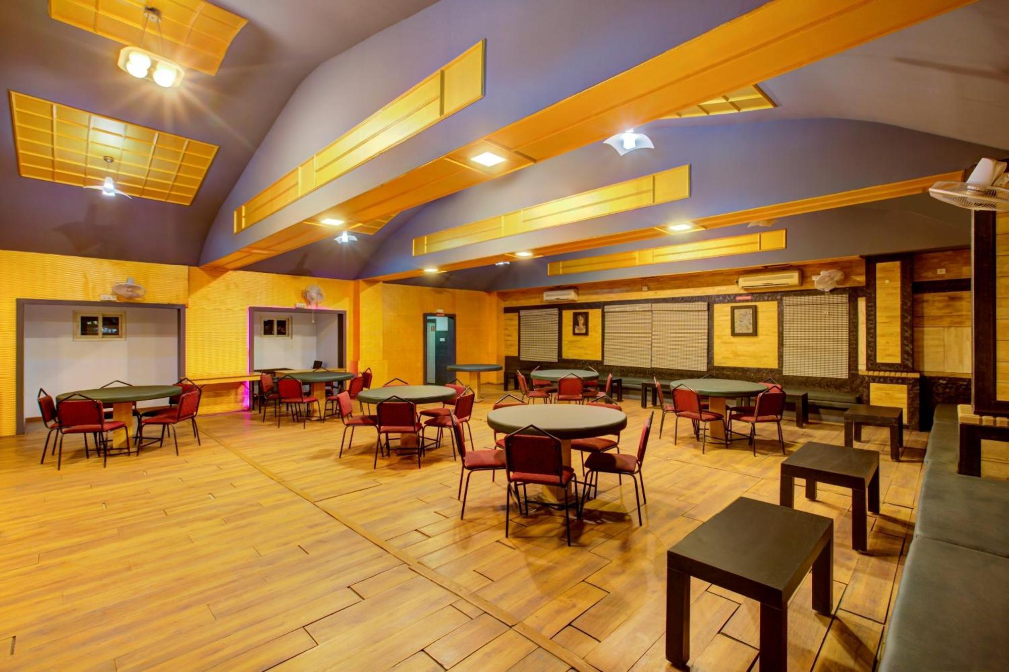 Super Townhouse Oak Jvh Hotel バンガロール エクステリア 写真